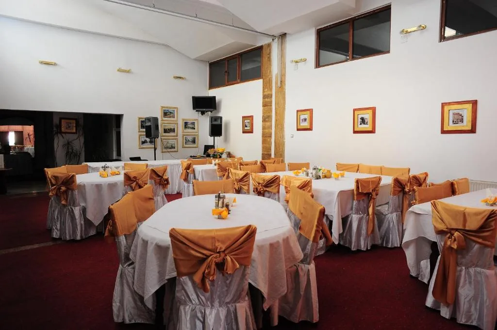 Restaurant Gorjul dining room prepared for service